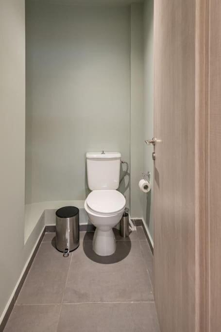 Smaragdi Luxury Jacuzzi Apartment Noho Premium Living アテネ エクステリア 写真