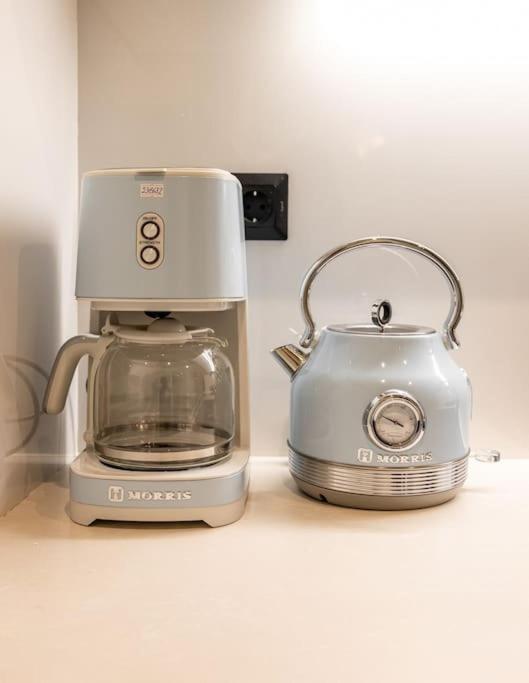 Smaragdi Luxury Jacuzzi Apartment Noho Premium Living アテネ エクステリア 写真
