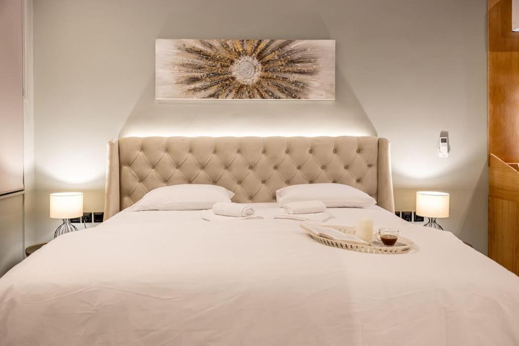 Smaragdi Luxury Jacuzzi Apartment Noho Premium Living アテネ エクステリア 写真