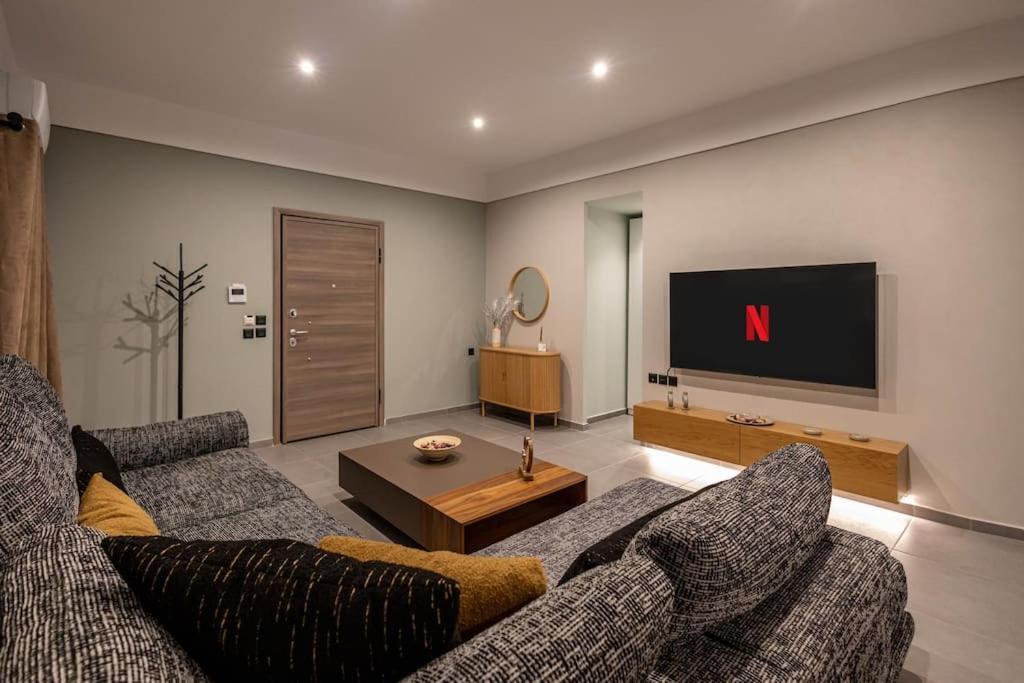 Smaragdi Luxury Jacuzzi Apartment Noho Premium Living アテネ エクステリア 写真